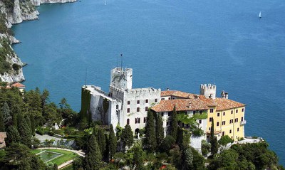 Foto aerea del castello di Duino