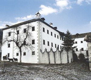 Palazzo Valesio Calice.